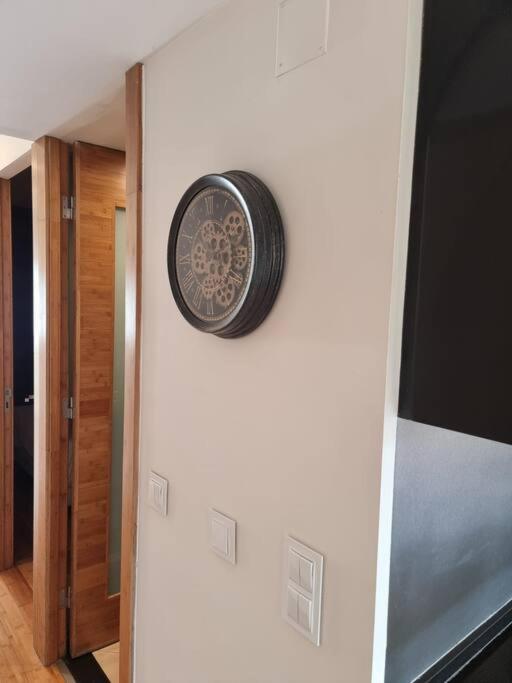House Of Zoo Apartment Lisbon Bagian luar foto